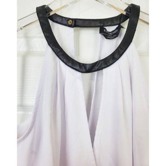 💗NWT bebe circle neck wrap top white black - Picture 4 of 8